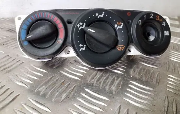 Ford Focus Climate control unit 98AB18C419
