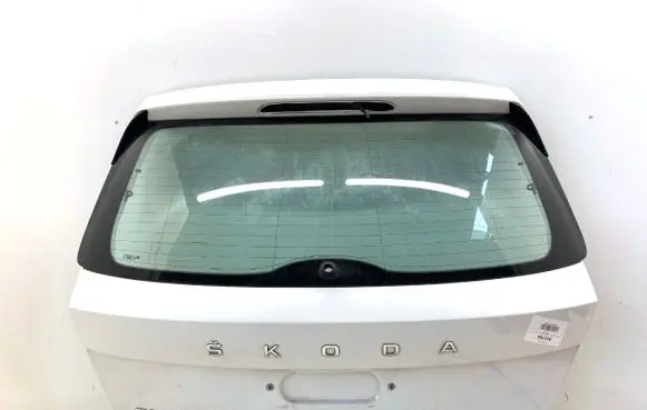 Skoda Fabia Mk3 (NJ) Tailgate/trunk/boot lid LF9E