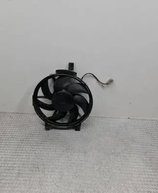 Mercedes-Benz Vito Viano W639 Electric radiator cooling fan 6385000593