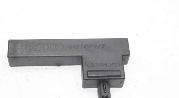 Audi A8 S8 D4 4H Keyless system antenna 4H0907247