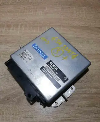 BMW 5 E34 Engine control unit/module ECU 2242213 0281001080