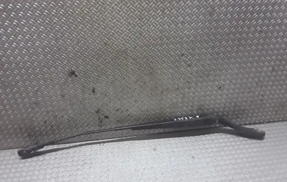 Mazda 3 I Front wiper blade arm