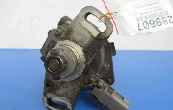 Nissan Primera Spark distributor 