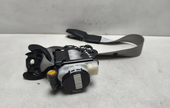 Porsche Macan (95B) Front seatbelt 95B857705C