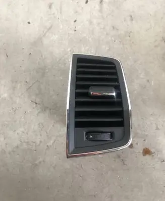 Skoda Kodiaq Dash center air vent grill 565819702C