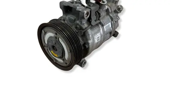 Audi A5 Sportback 8TA Air conditioning (A/C) compressor (pump) 8T0260805S