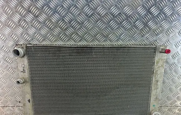 BMW 6 E63 E64 Coolant radiator 7795878