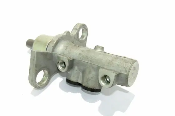 Volkswagen PASSAT B5 Master brake cylinder 9304125000