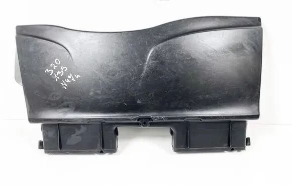 BMW 3 E92 E93 Air intake duct part 7798772 22793115 7811906