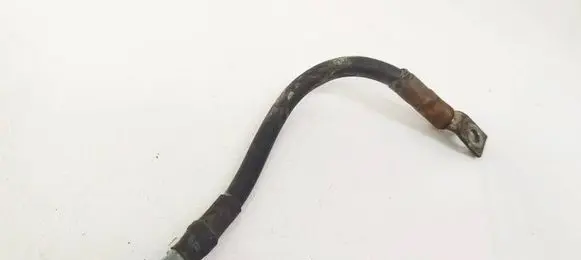 Volkswagen Touran I Positive cable (battery)