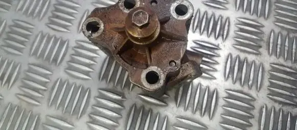 Ford Mondeo Mk III Oil pump 1S7G6600BJ 1S7G-6600-BJ