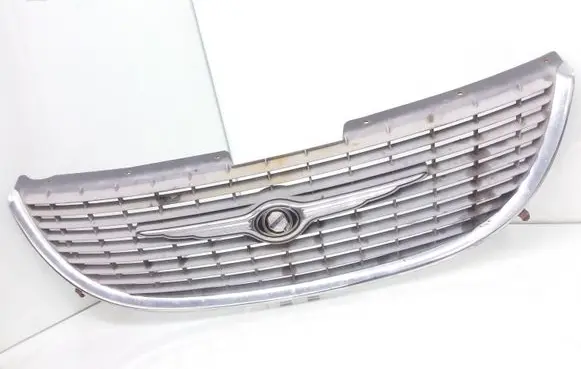 Chrysler Voyager Front bumper upper radiator grill 4857522 4857522AA