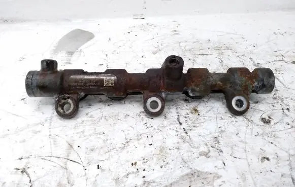 Renault Trafic II (X83) Fuel main line pipe 175215697R 0445214258 H8200912225