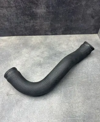 BMW 5 E39 Intercooler hose/pipe 11532246767