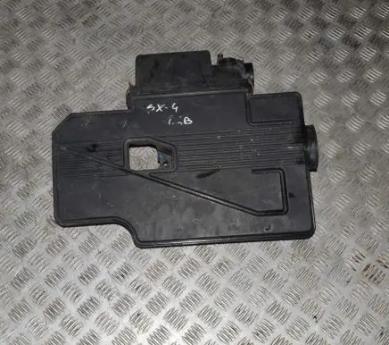 Suzuki SX4 Air filter box 79JA01