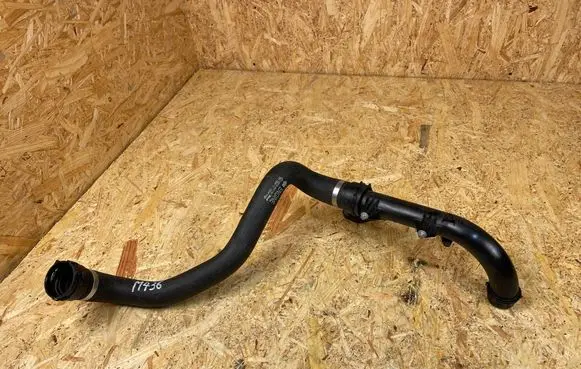 Mercedes-Benz C W205 Engine coolant pipe/hose A6542031302 A2055019101