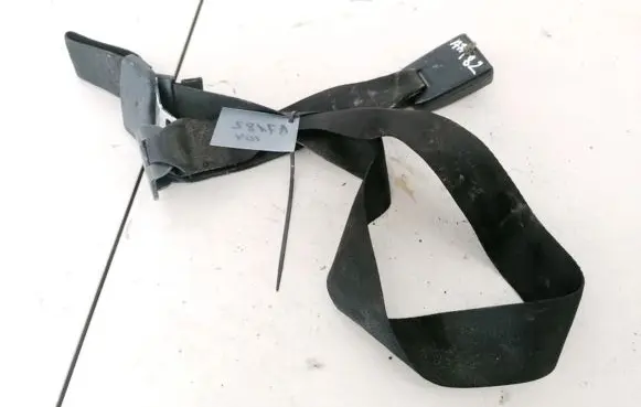 Rear seatbelt buckle