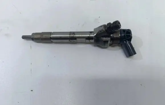 BMW 1 F20 F21 Fuel injector N47D16A