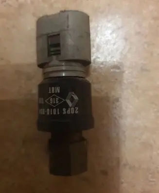 Renault Laguna I Air conditioning (A/C) pressure sensor 20PS1010004
