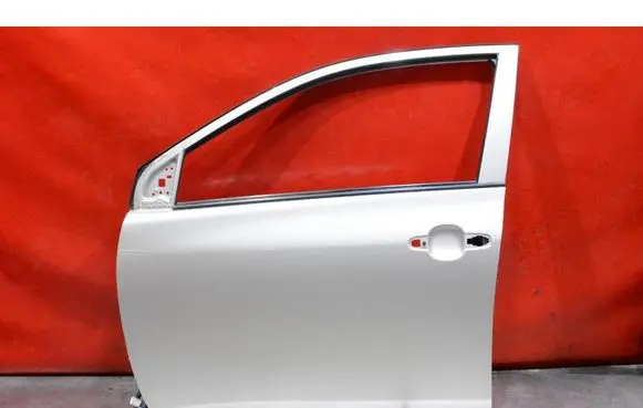 Toyota Corolla E140 E150 Front door 
