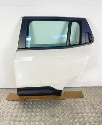 Jeep Avenger Rear door