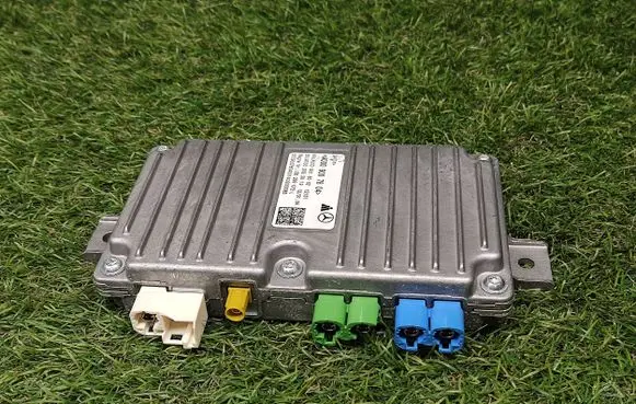 Mercedes-Benz GL X166 Camera control unit module A0009007804 A0009018002 A0009025019