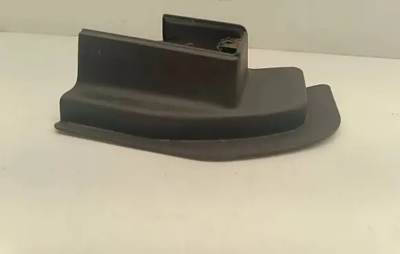 Chrysler Pacifica Front passenger seat rail trim 5RT24TRMAB 66592 MT19902