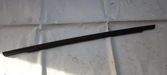 Mitsubishi Outlander Rear door glass trim molding