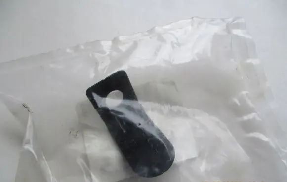 Opel Ampera Fender mounting bracket 93189579