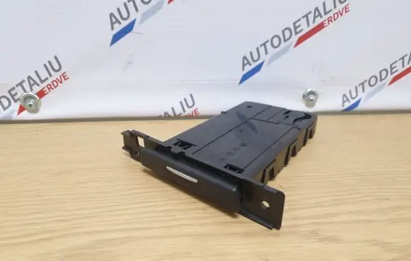 BMW 3 E92 E93 Cup holder 7127463 51457127463 RHD