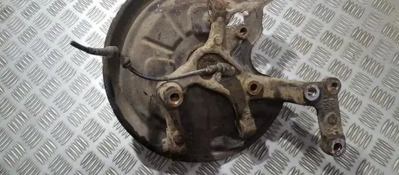 Volkswagen Golf V Rear wheel hub 1k0435n
