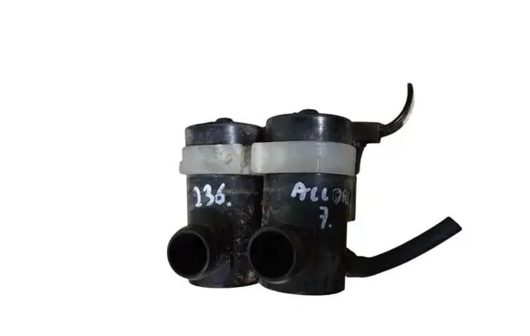 Honda Accord Windscreen/windshield washer pump 