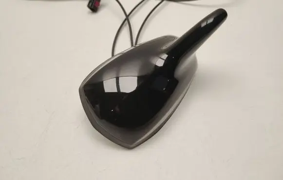 Mercedes-Benz C W204 Aerial GPS antenna A2048206575