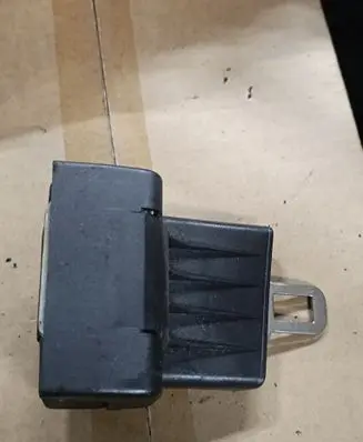 BMW 7 E32 Middle seatbelt (rear) AFG042161501 AFG04216150 04216150