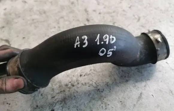 Audi A3 S3 A3 Sportback 8P Air intake hose/pipe 1k0145832d