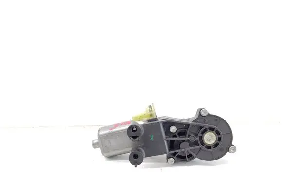 Mercedes-Benz E W211 Seat adjustment motor 0390203211 82059113