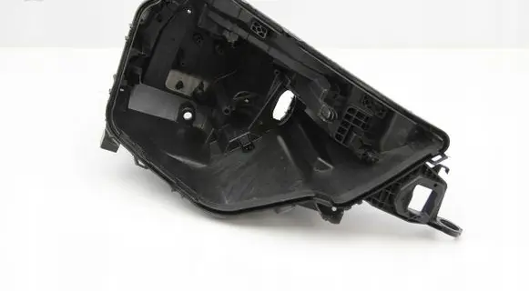 Skoda Kamiq Headlight part 1304.002.0020R