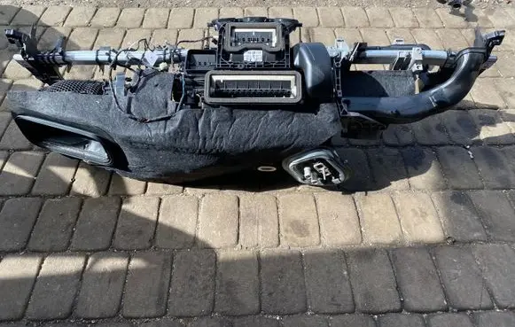 Mercedes-Benz C W205 Interior heater climate box assembly 