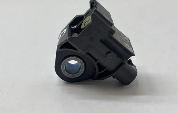 Porsche Cayenne (9Y0 9Y3) Airbag deployment crash/impact sensor 4N0959651D 933082
