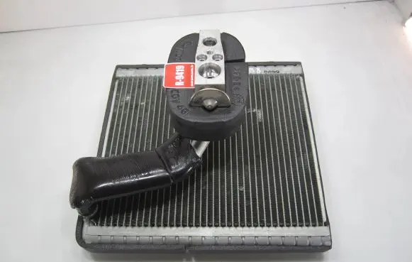 Volkswagen PASSAT B8 Air conditioning (A/C) radiator (interior) 5Q1816105D