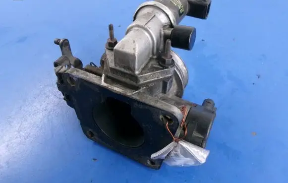 Ford Windstar Throttle body valve 