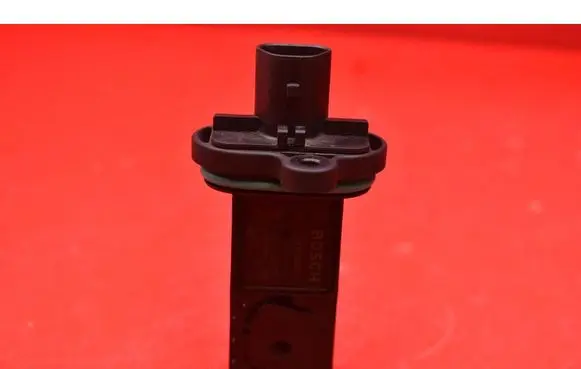 Opel Mokka Mass air flow meter 95930057