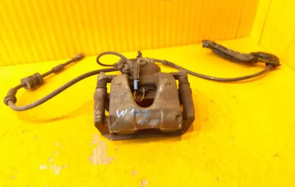 Mercedes-Benz A W177 Front brake caliper