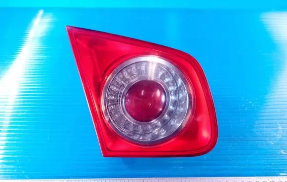 Volkswagen Jetta V Rear/tail lights 1K5945093 983151
