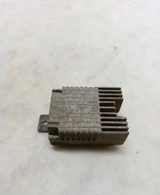 Mercedes-Benz A W168 Coolant fan relay A0275458032 E5001004 ESG300