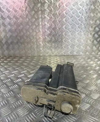 Volkswagen Polo VI Active carbon filter fuel vapour canister 2Q0201801