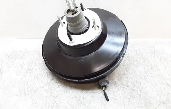 Volvo V40 Brake booster P31362928