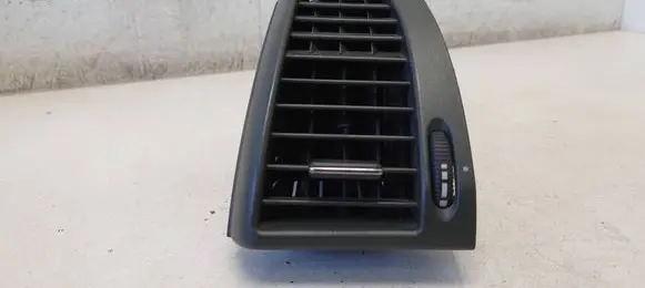 Mercedes-Benz Vito Viano W639 Dashboard side air vent grill/cover trim A6398300154 6398300154