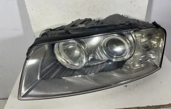 Audi A8 S8 D3 4E Headlight/headlamp