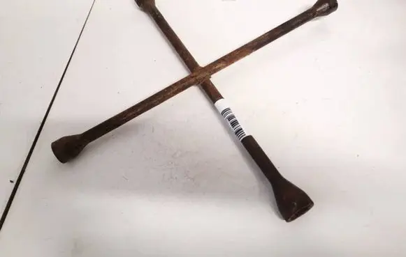 Mazda 6 Wheel nut wrench 